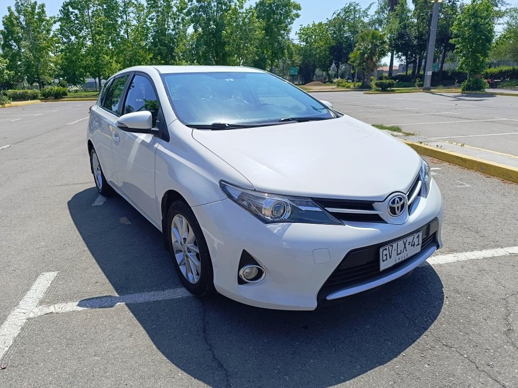 TOYOTA AURIS 1.6 LEI MT