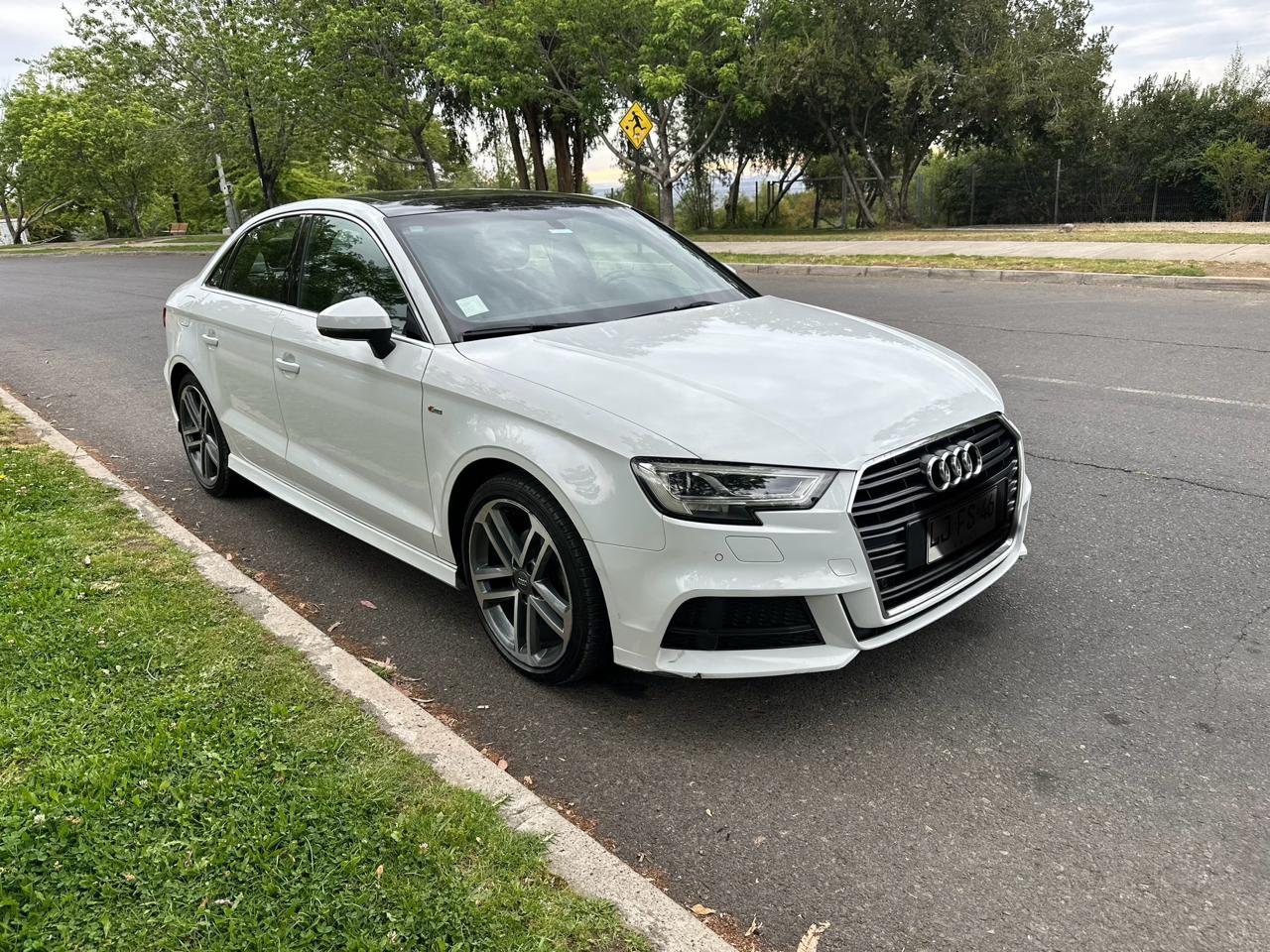 AUDI A3 1.4 TFSI STRONIC S-LINE